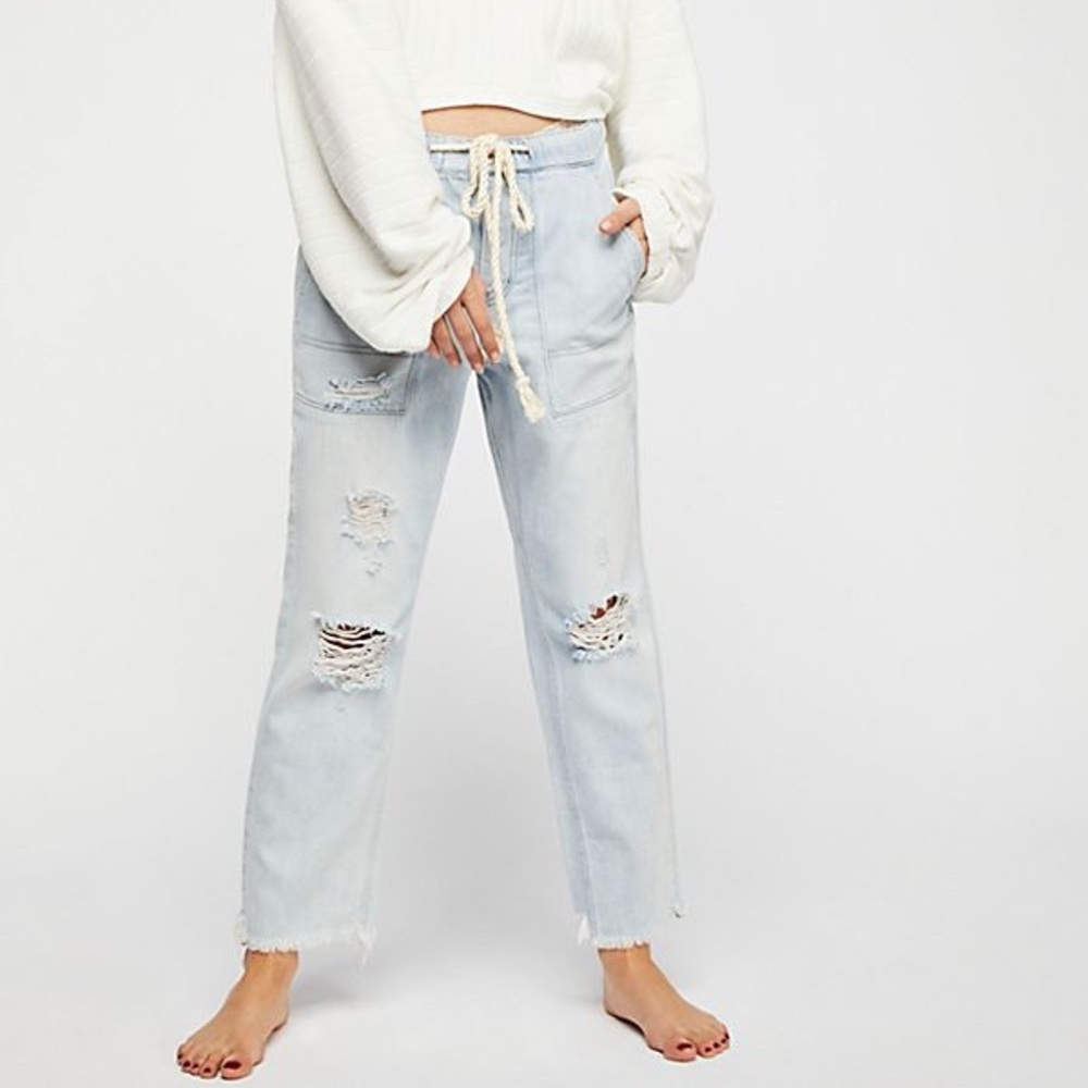 Free People Northern Sky Pull-On Crop Jeans
